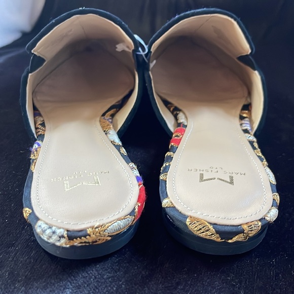 MARC FISHER FLORAL MULES SZ 7.5 - Picture 6 of 7